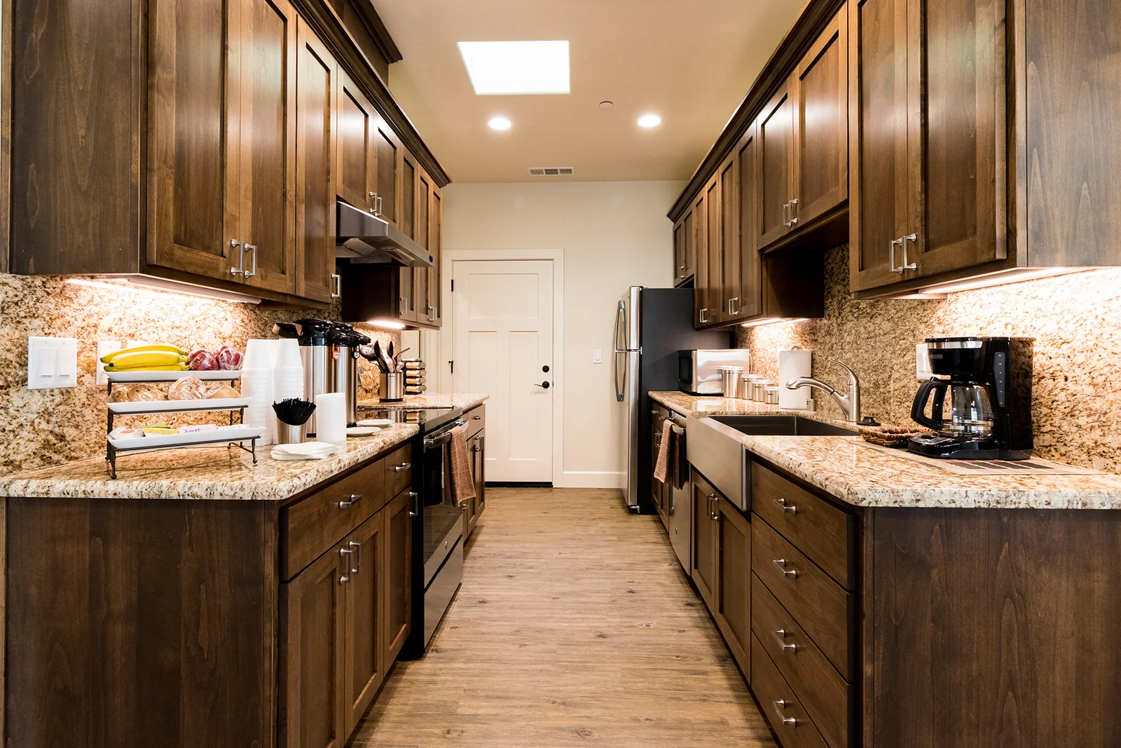 Independent living kitchen at Villas at Timberline